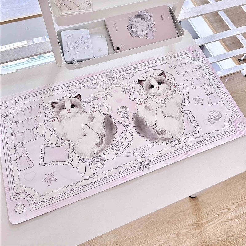 Leather Table Mat Ragdoll Cat  - огляд і ціна Leather Desk Pad